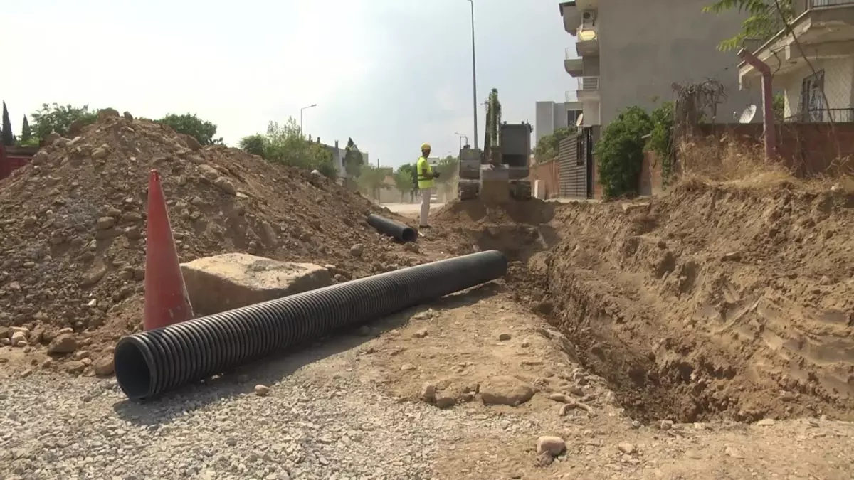 Manisa’da Yağmur Suyu Hattı Çalışmaları Başladı